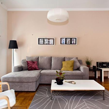 Kallimarmaro Apartment Athena Bagian luar foto